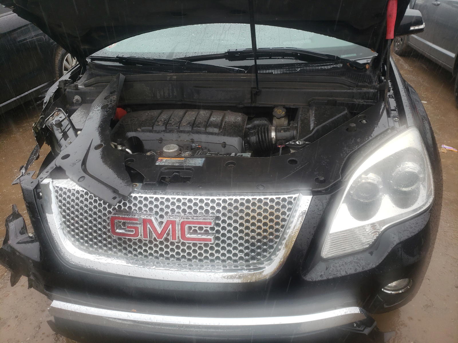 Photo 7 from auction – 2011 GMC ACADIA DEN with VIN 1GKKVTED6BJ341492