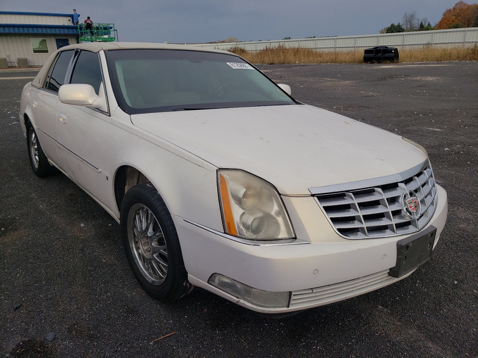 Photo 1 from auction – 2007 CADILLAC DTS with VIN 1G6KD57Y37U116515