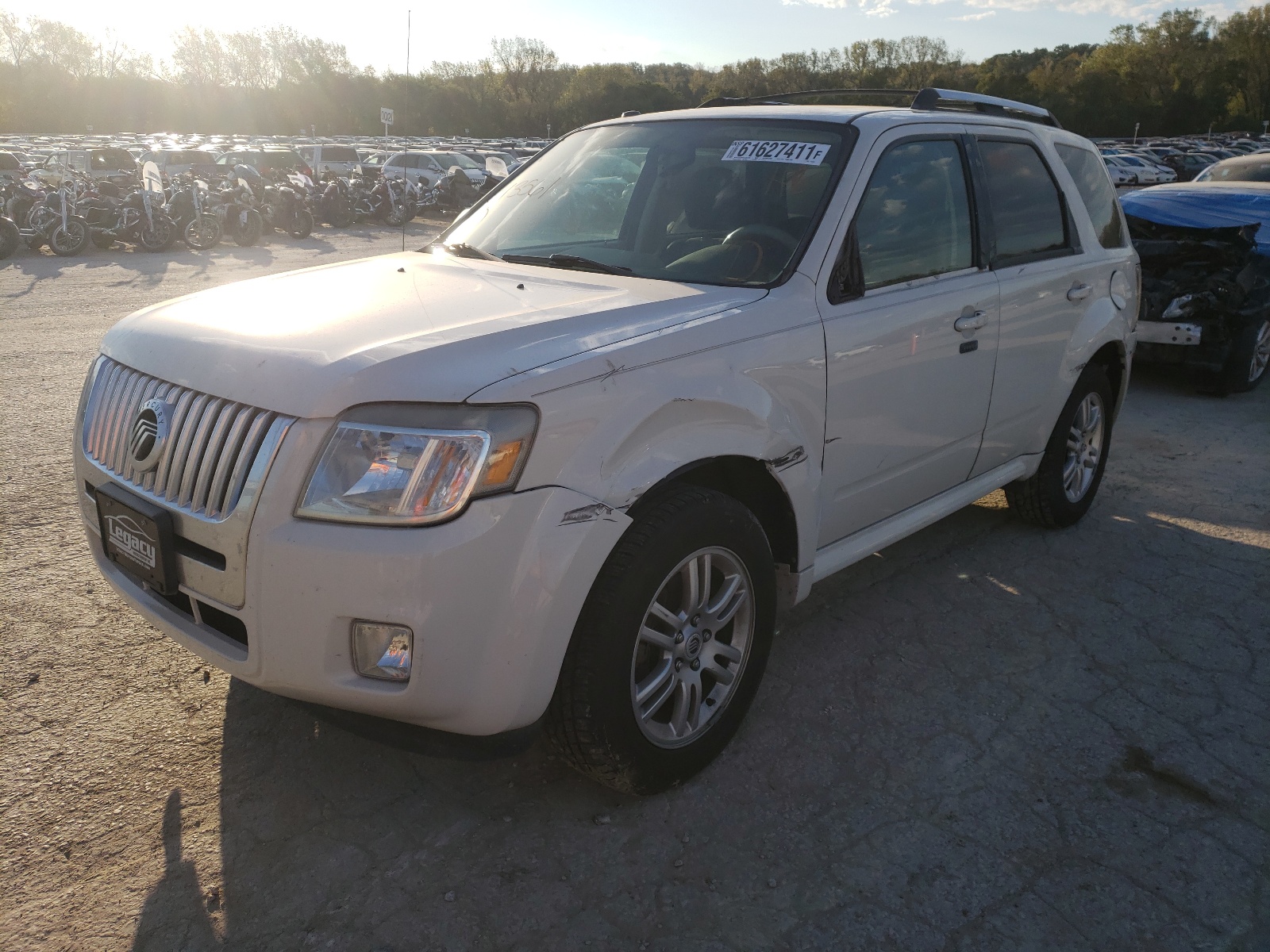 Photo 2 from auction – 2010 MERCURY MARINER PR with VIN 4M2CN9HG5AKJ13561