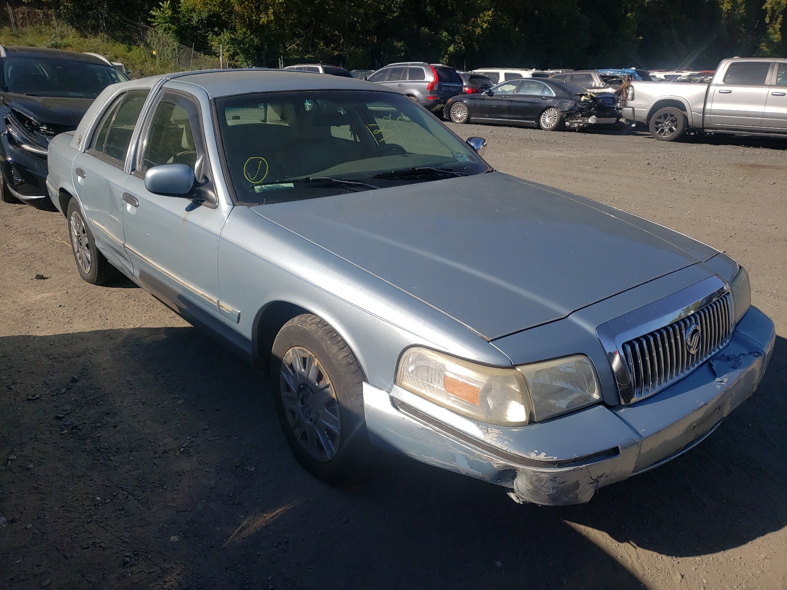 Photo 1 from auction – 2007 MERCURY GRAND MARQ with VIN 2MEFM74W17X608187