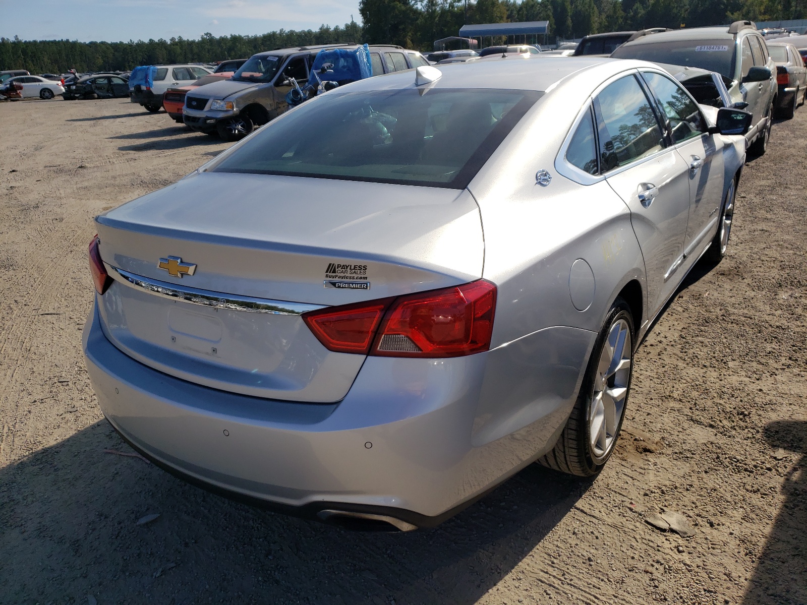 Photo 4 from auction – 2019 CHEVROLET IMPALA PRE with VIN 1G1105S3XKU133670