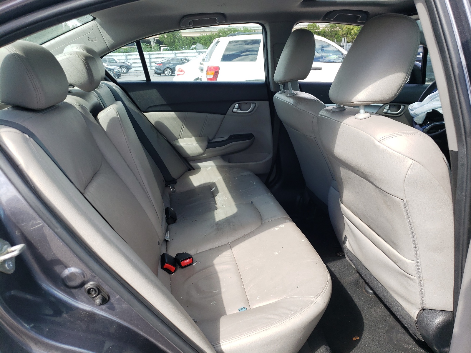 Photo 6 from auction – 2015 HONDA CIVIC EXL with VIN 2HGFB2F96FH508128