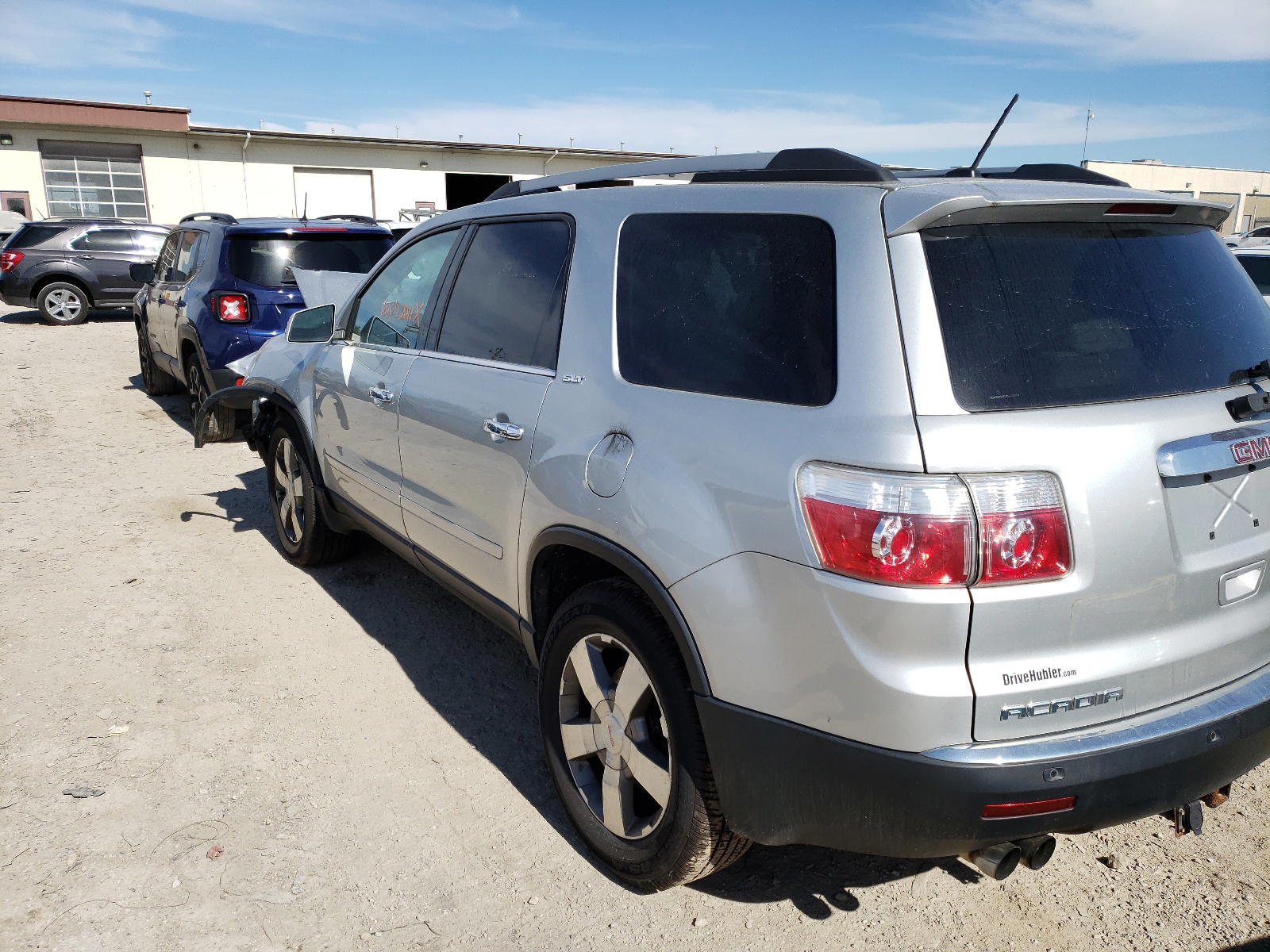Photo 3 from auction – 2011 GMC ACADIA SLT with VIN 1GKKVRED4BJ238154