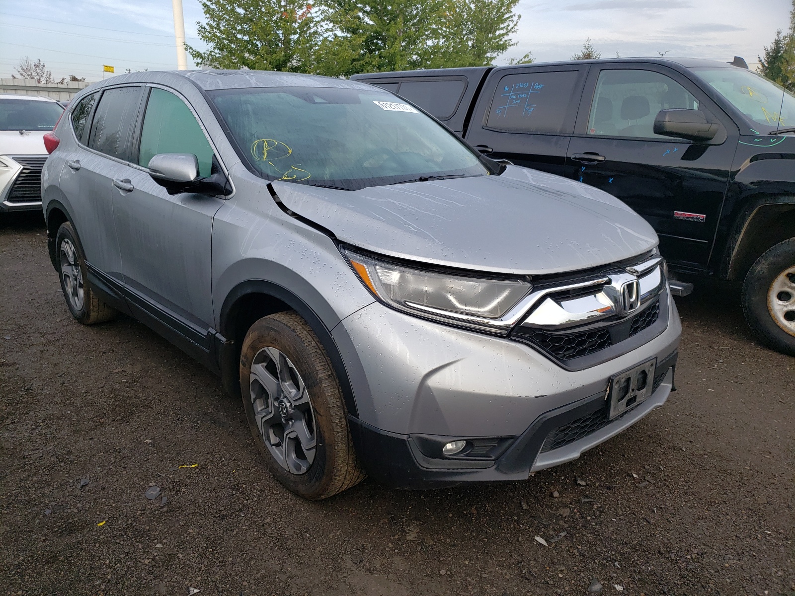 HONDA CR-V EX 2018 with VIN 2HKRW2H50JH125652 - Photo from auction