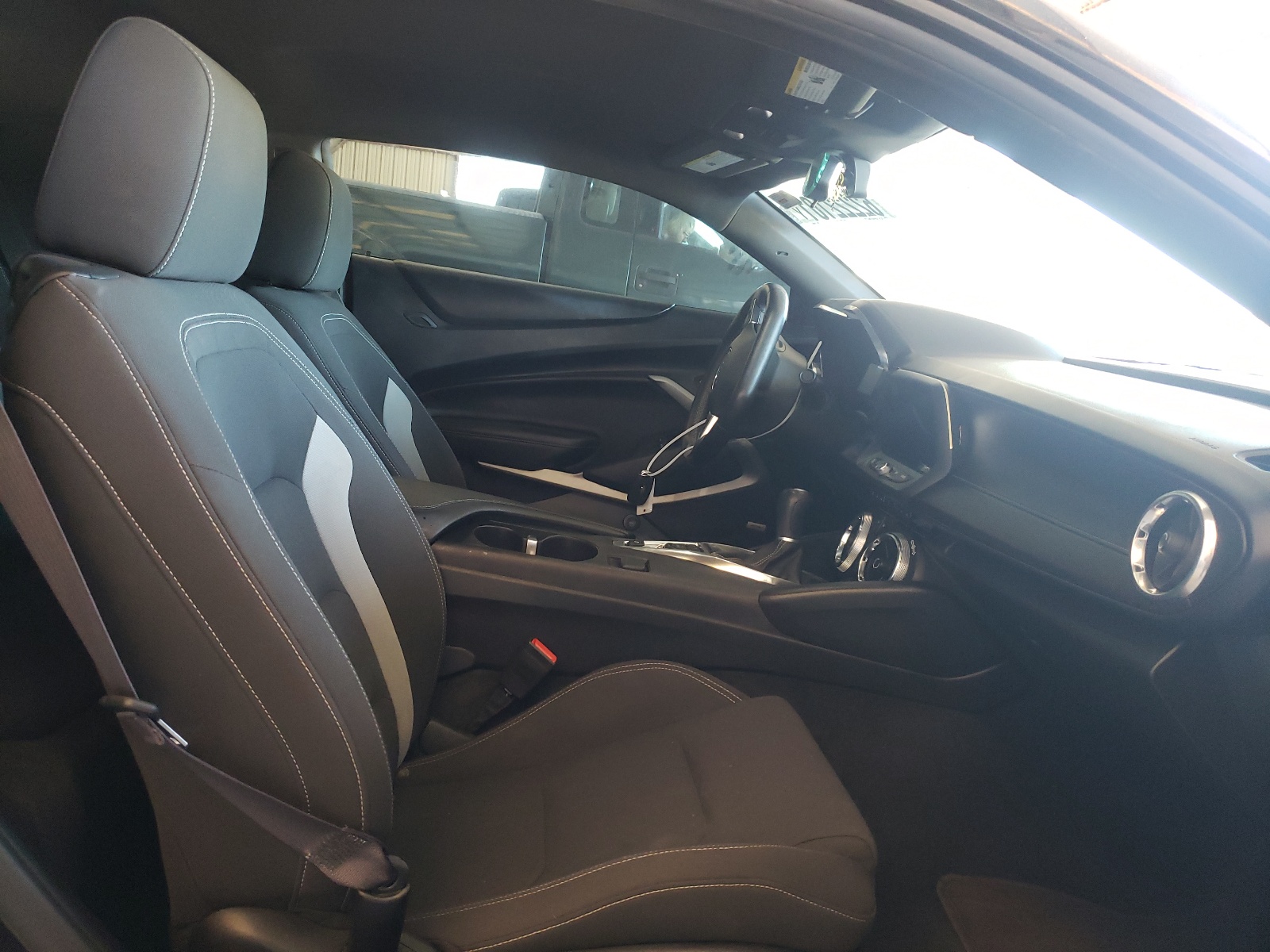 Photo 5 from auction – 2016 CHEVROLET CAMARO LT with VIN 1G1FA1RSXG0138262