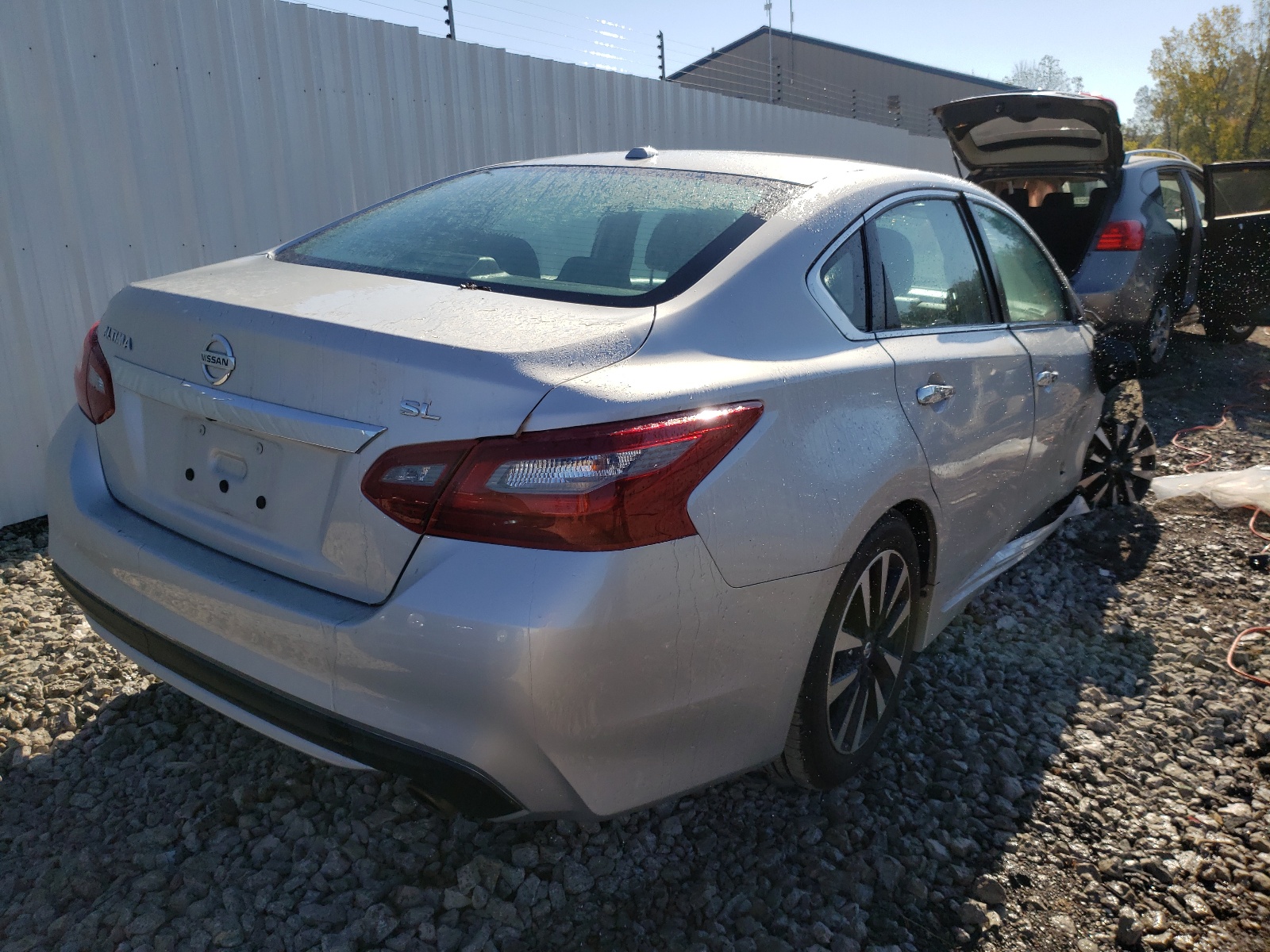 Photo 4 from auction – 2018 NISSAN ALTIMA 2.5 with VIN 1N4AL3AP8JC126959