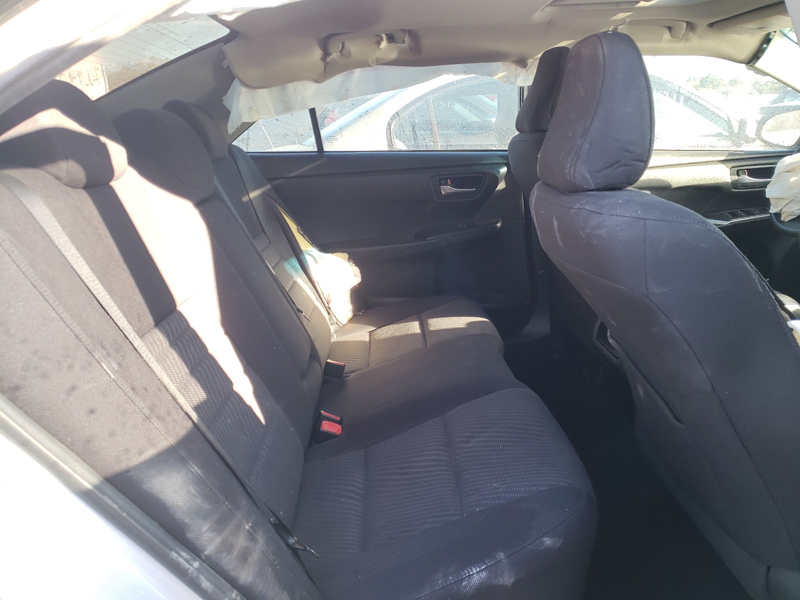 Photo 6 from auction – 2017 TOYOTA CAMRY LE with VIN 4T1BF1FK9HU369347