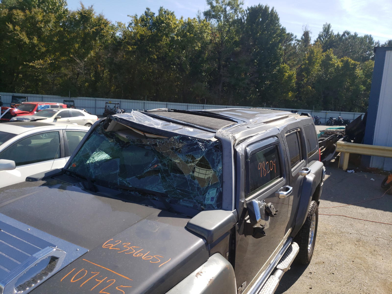 Photo 9 from auction – 2008 HUMMER H3 with VIN 5GTEN13E388107425