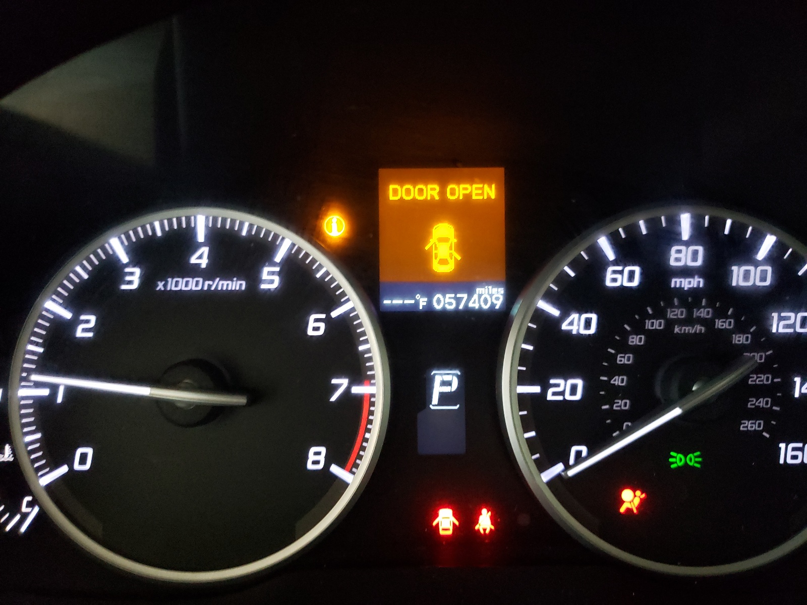 Photo 8 from auction – 2017 ACURA ILX BASE W with VIN 19UDE2F38HA003476