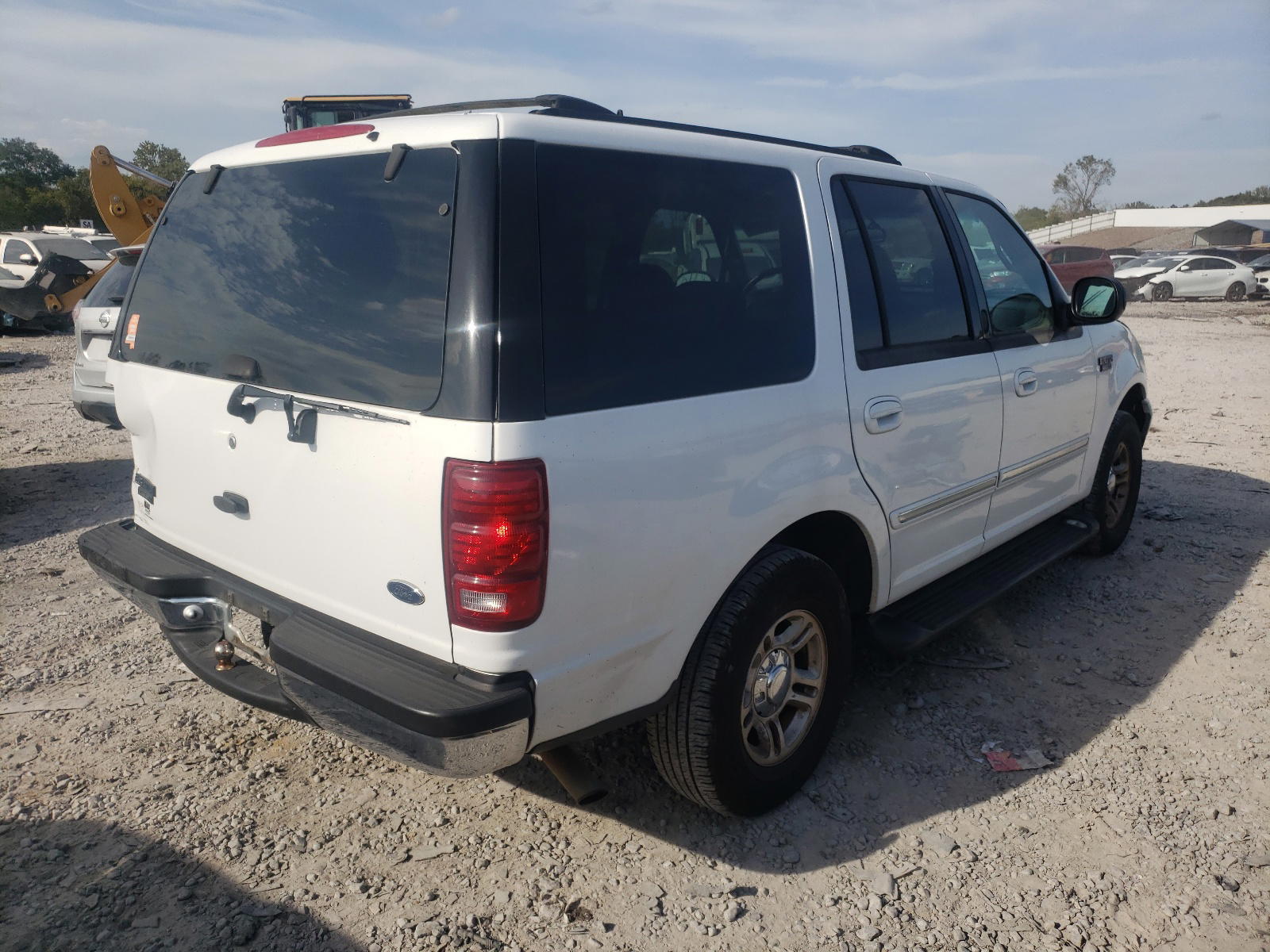 Photo 4 from auction – 2001 FORD EXPEDITION with VIN 1FMRU15W91LB74188
