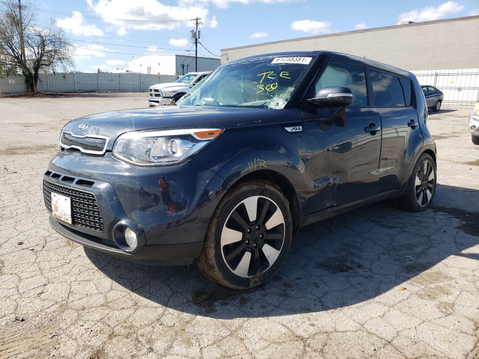 Photo 2 from auction – 2015 KIA SOUL ! with VIN KNDJX3A51F7217150