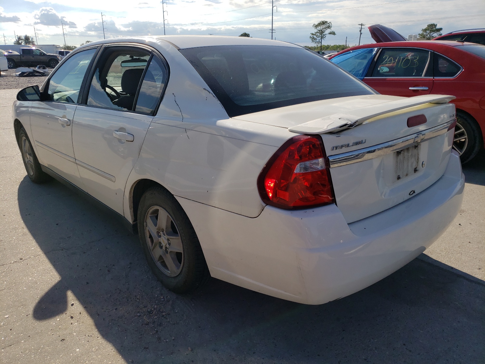 Photo 3 from auction – 2005 CHEVROLET MALIBU LS with VIN 1G1ZT54895F208970