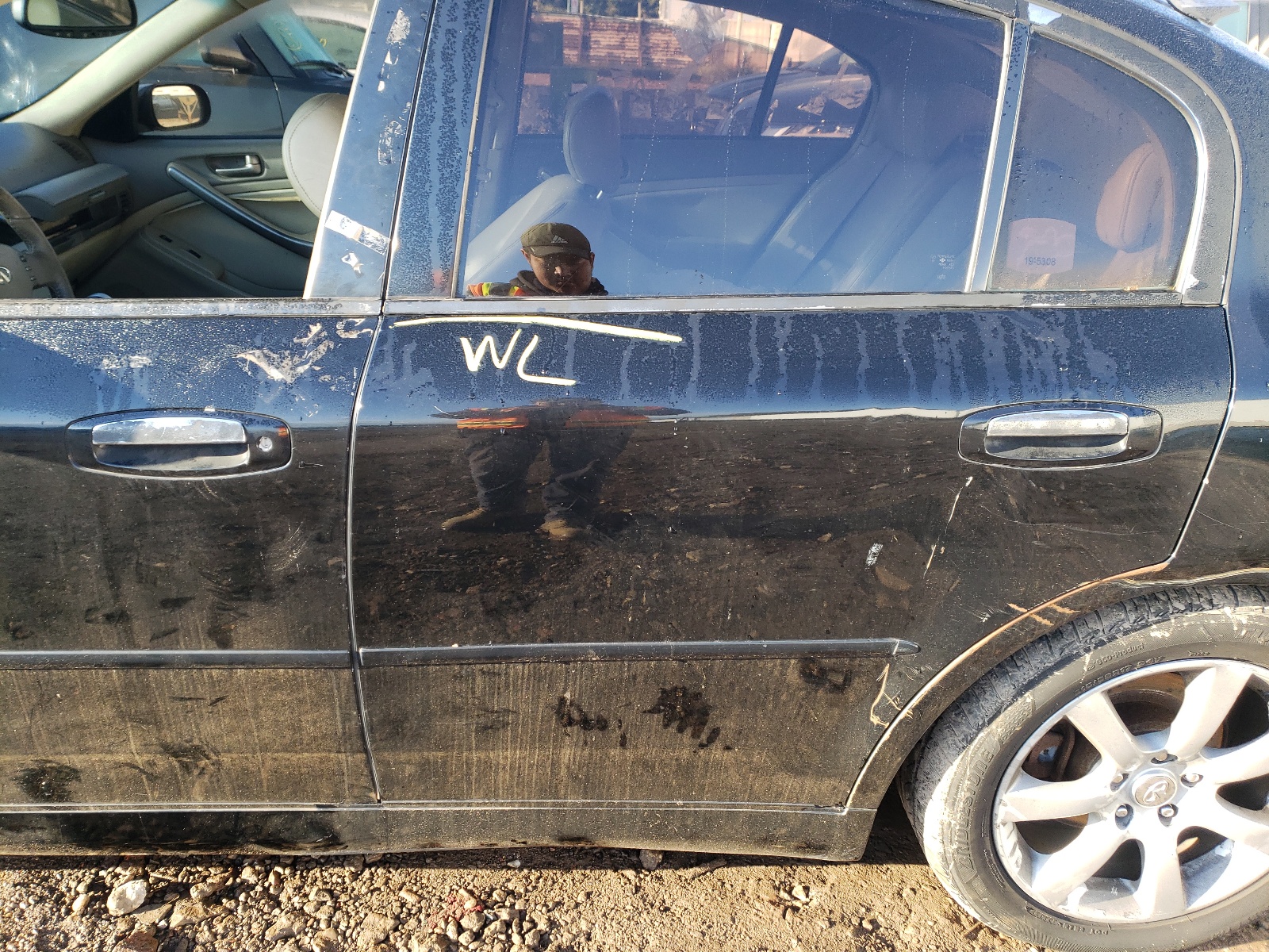 Photo 9 from auction – 2003 INFINITI G35 with VIN JNKCV51E73M024930