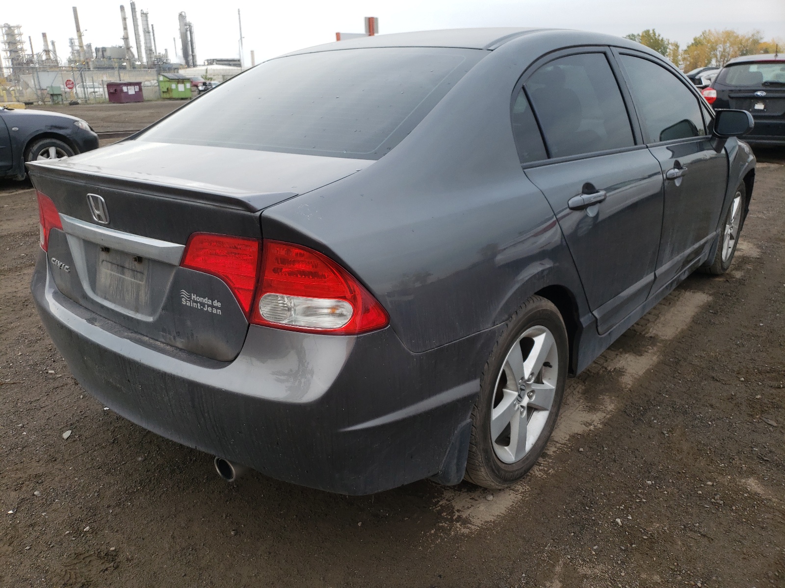 Photo 4 from auction – 2011 HONDA CIVIC LX-S with VIN 2HGFA1E69BH000072