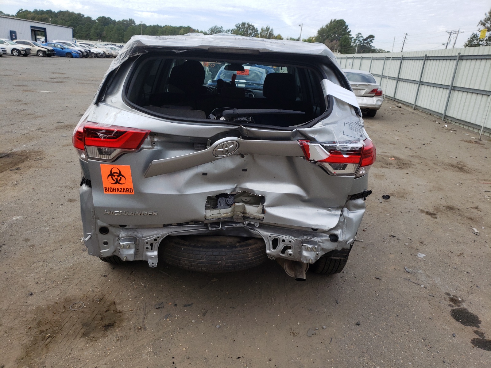 Photo 9 from auction – 2019 TOYOTA HIGHLANDER with VIN 5TDZARFH4KS046792
