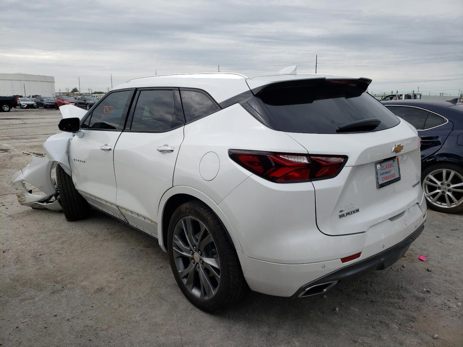 Photo 3 from auction – 2021 CHEVROLET BLAZER PRE with VIN 3GNKBFRS2MS564801