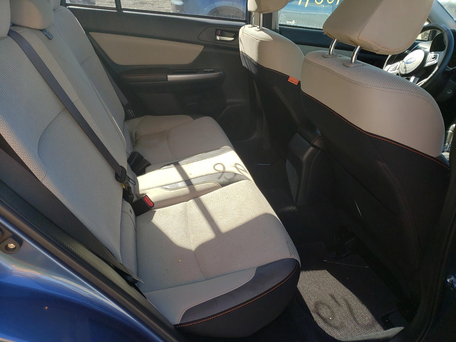 Photo 6 from auction – 2016 SUBARU CROSSTREK with VIN JF2GPABC8G8339688