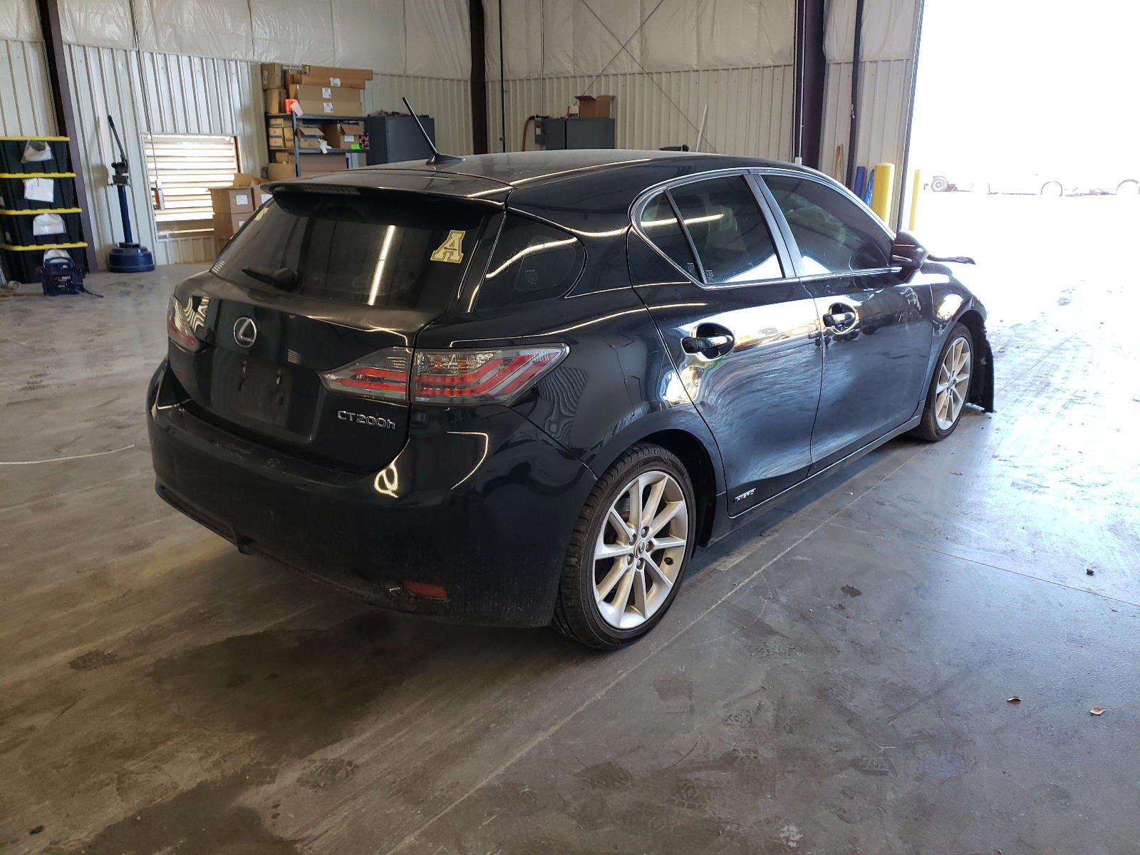 Photo 4 from auction – 2011 LEXUS CT 200 with VIN JTHKD5BH3B2020164