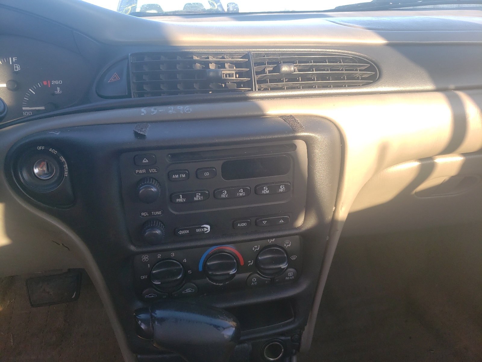Zdjęcie 9 z aukcji – 2005 CHEVROLET CLASSIC z VIN 1G1ND52F05M250971