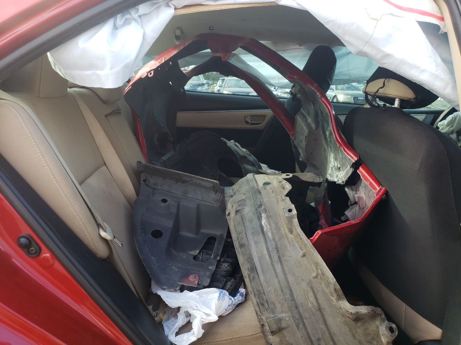 Photo 6 from auction – 2015 TOYOTA COROLLA L with VIN 5YFBURHE3FP204131