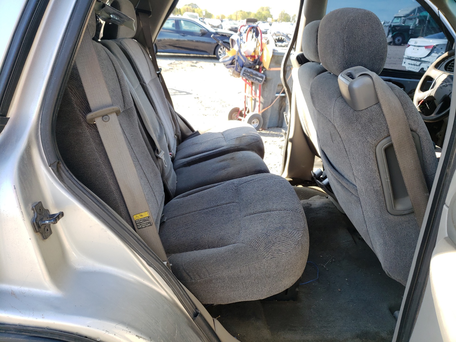 Photo 6 from auction – 2004 CHEVROLET TRAILBLAZE with VIN 1GNDS13S542234585
