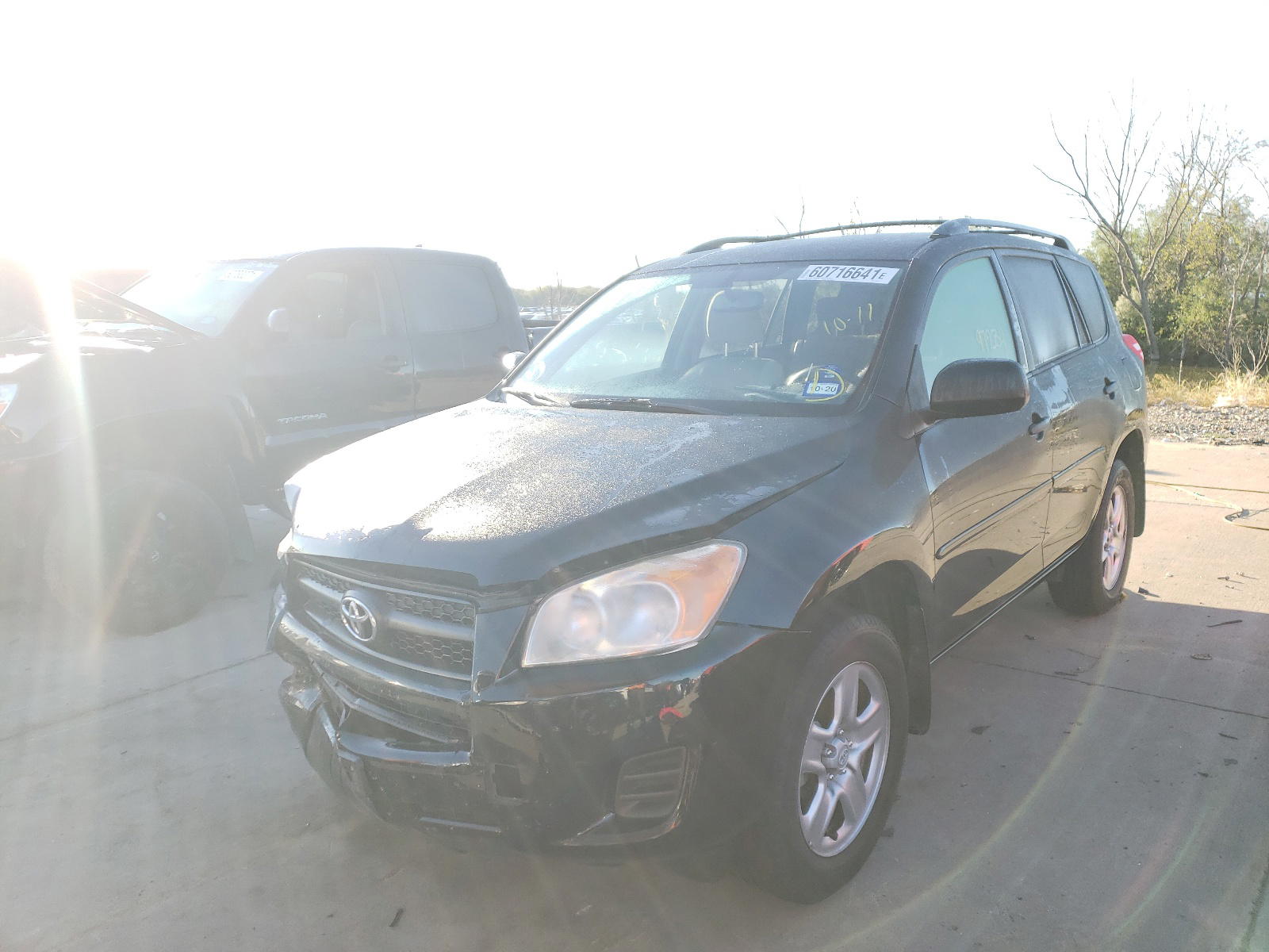 Photo 2 from auction – 2009 TOYOTA RAV4 with VIN JTMZF33V49D014777