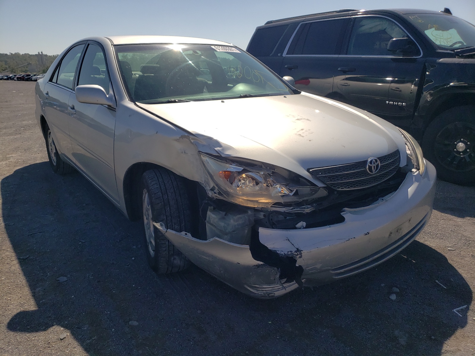TOYOTA CAMRY LE 2002 with VIN 4T1BF30K72U539300 - Photo from auction