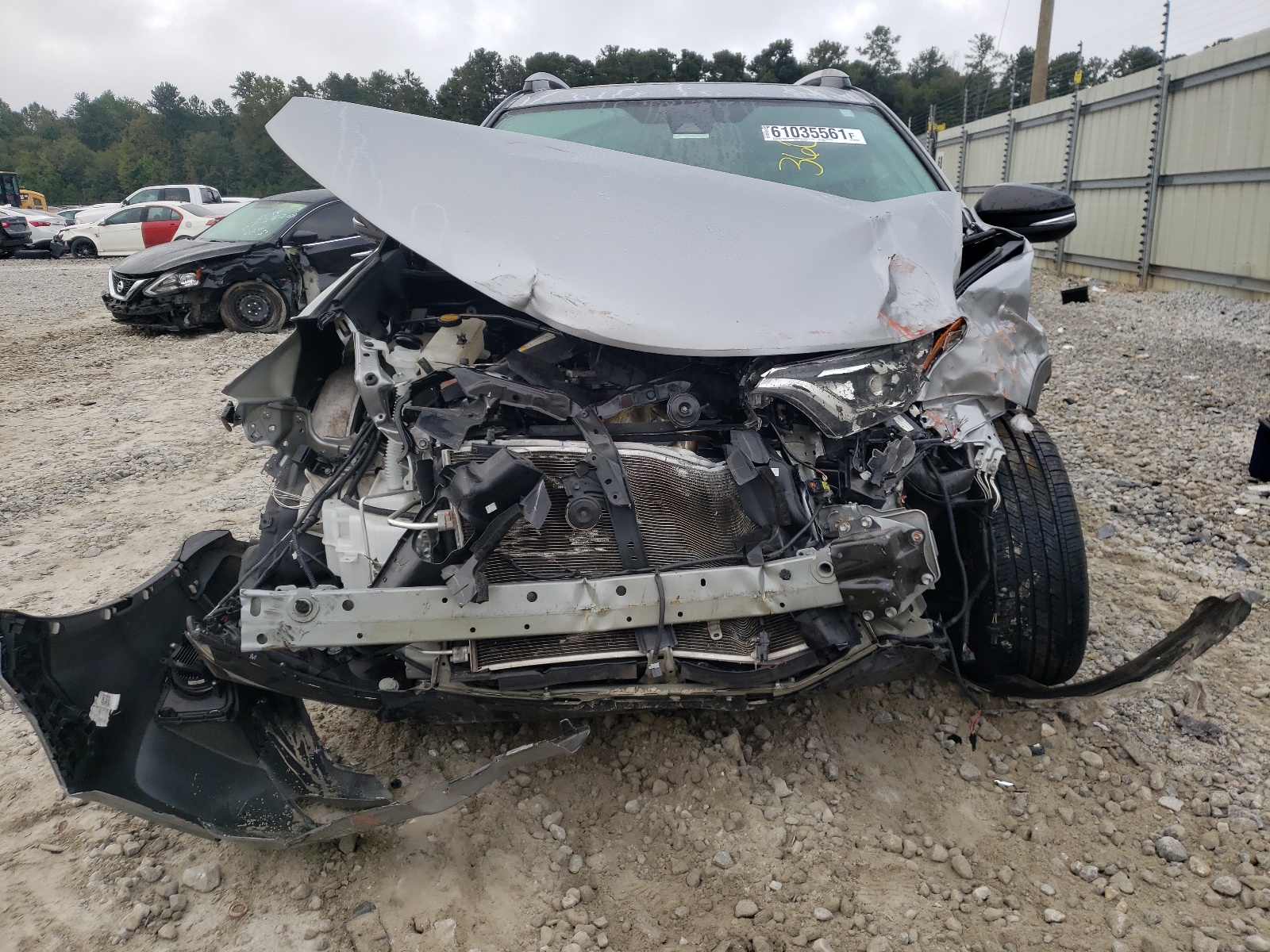 Photo 7 from auction – 2018 TOYOTA RAV4 SE with VIN 2T3NFREV8JW455088