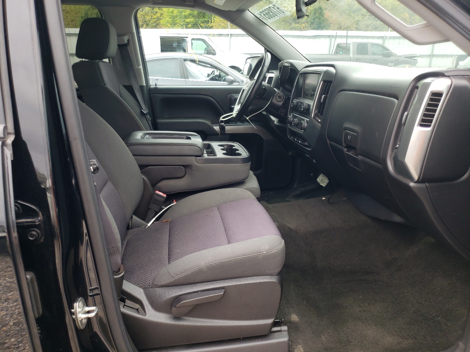 Photo 5 from auction – 2015 CHEVROLET SILVERADO with VIN 3GCPCREH6FG470269