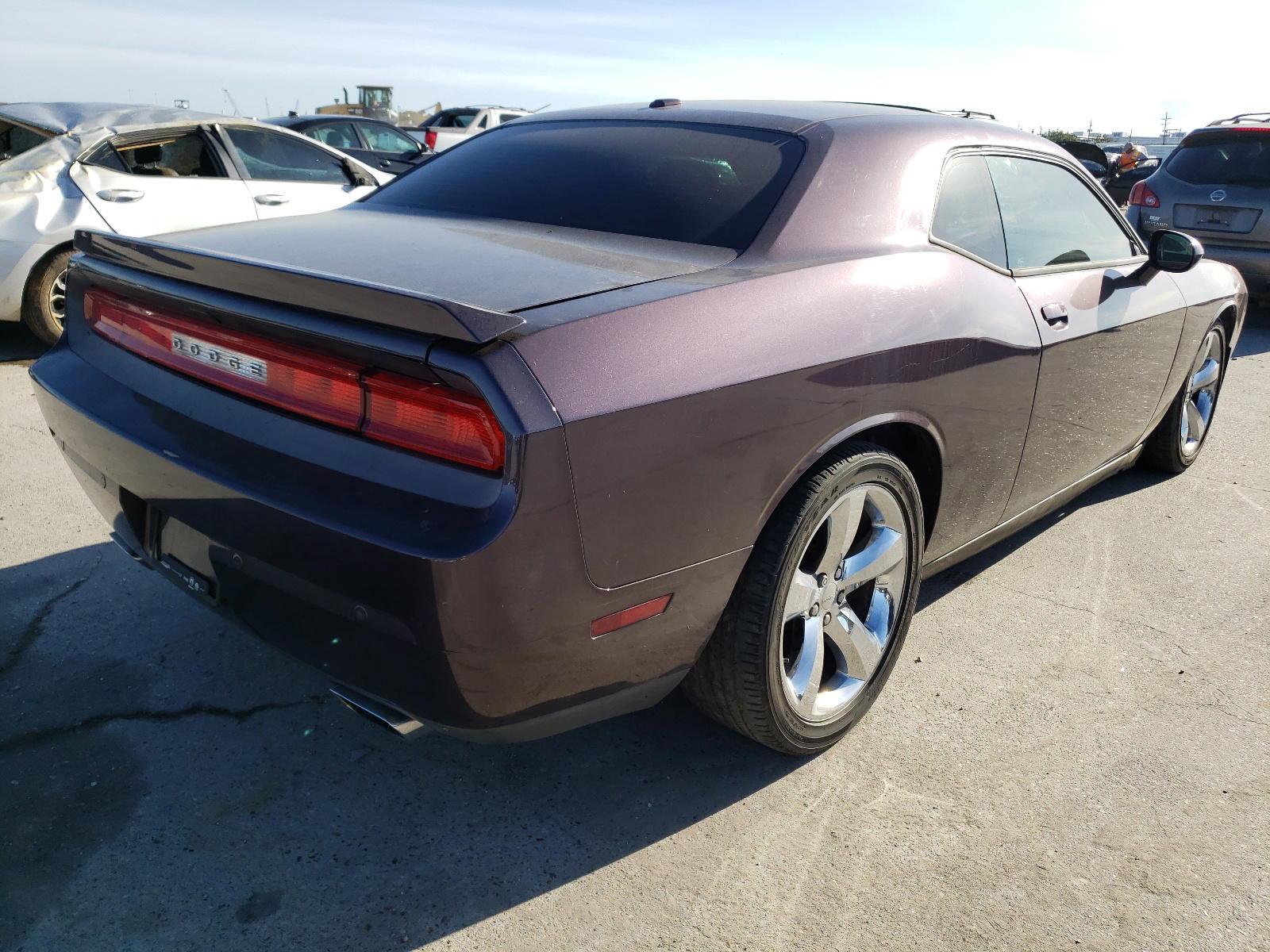 Photo 4 from auction – 2013 DODGE CHALLENGER with VIN 2C3CDYBT3DH742325