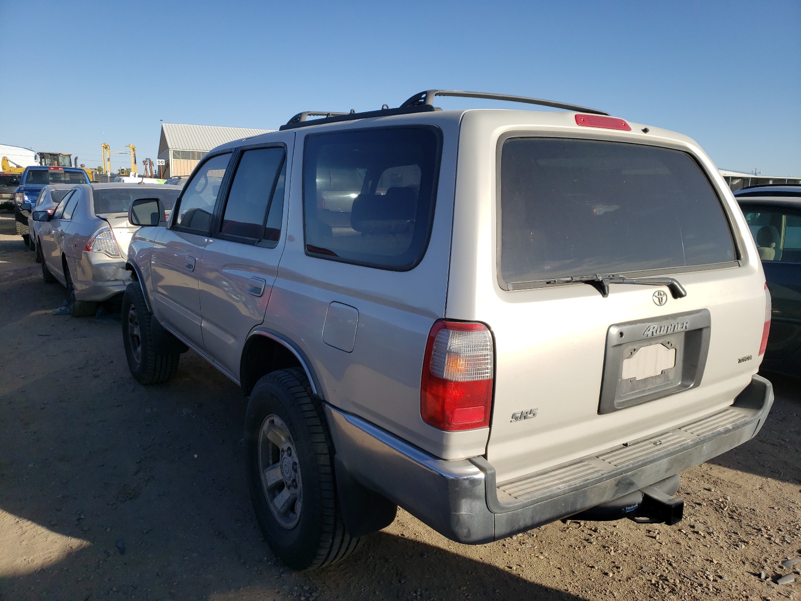 Photo 3 from auction – 1998 TOYOTA 4RUNNER SR with VIN JT3HN86R7W0190918