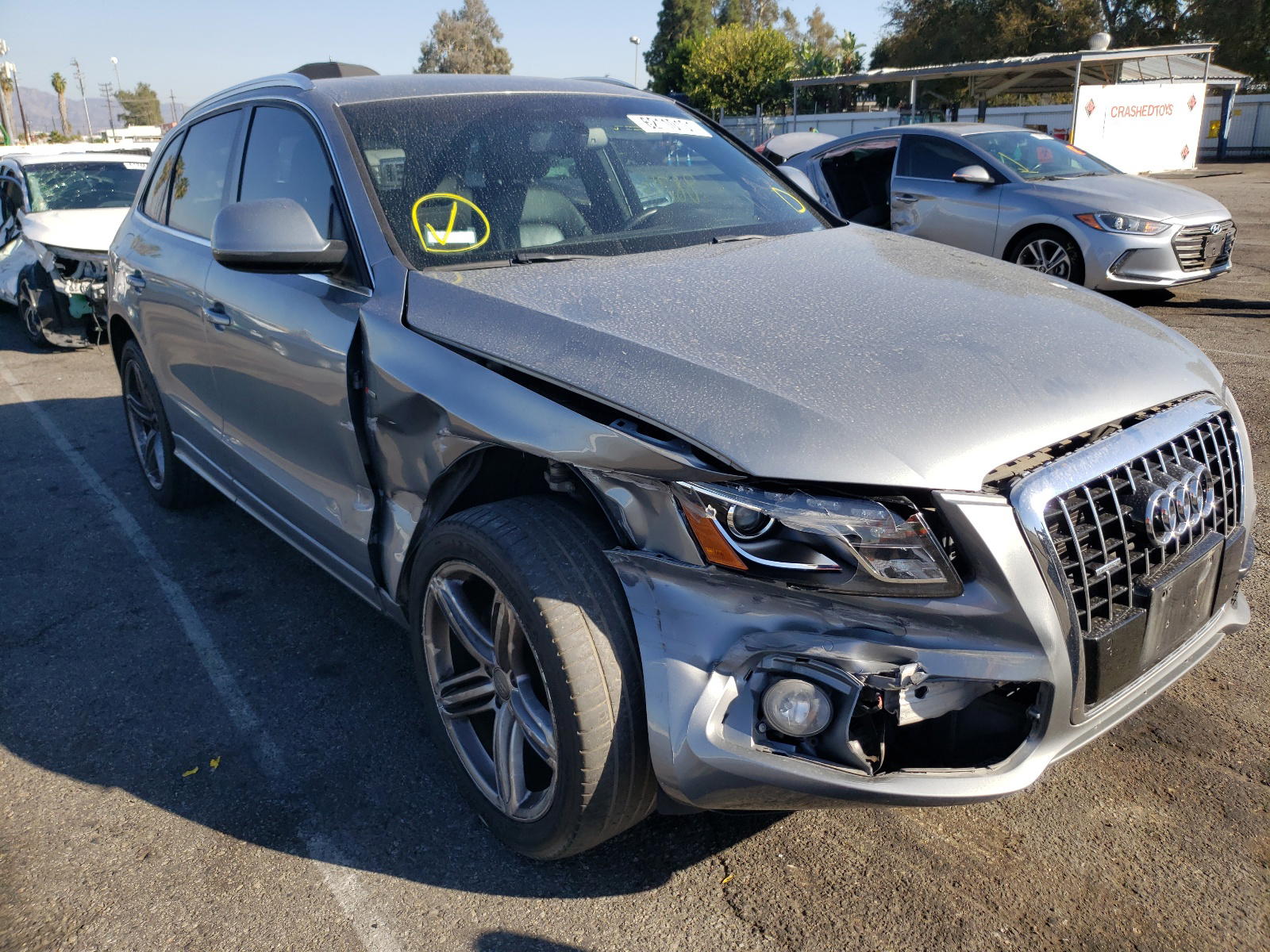 AUDI Q5 PREMIUM 2010 with VIN WA1MKAFP0AA104693 - Photo from auction