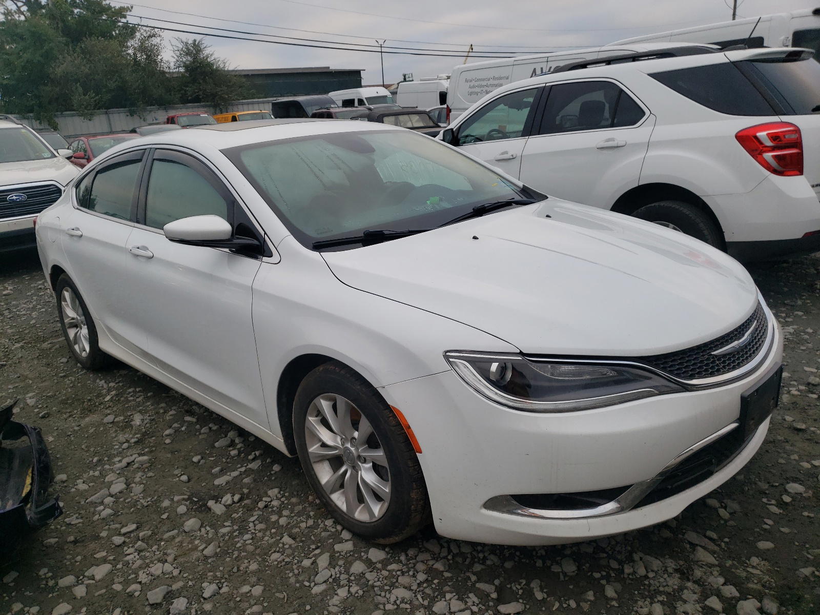 CHRYSLER 200 C 2016 with VIN 1C3CCCCGXGN105192 - Photo from auction