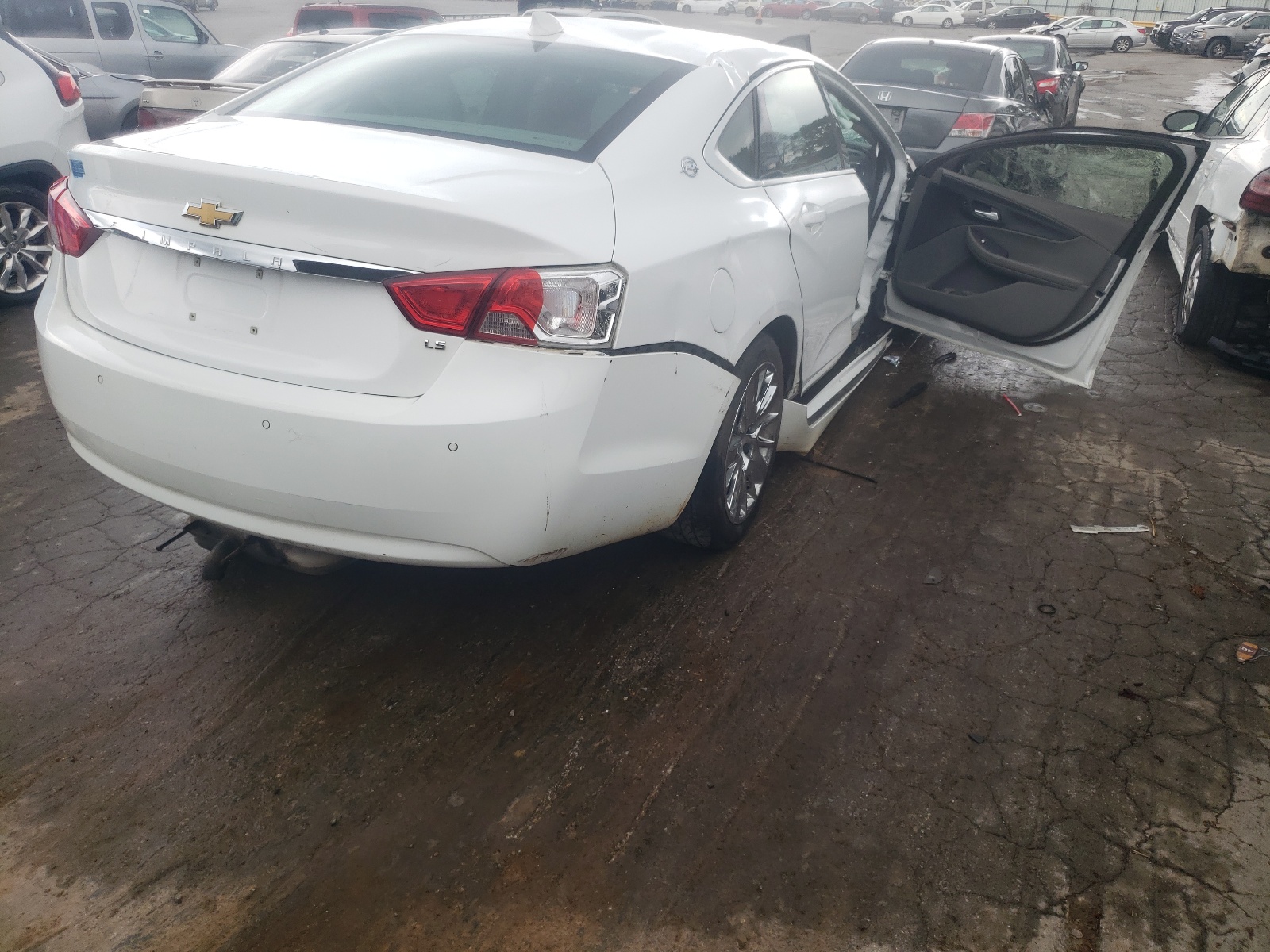 Photo 4 from auction – 2015 CHEVROLET IMPALA LS with VIN 2G11Z5SL4F9176913