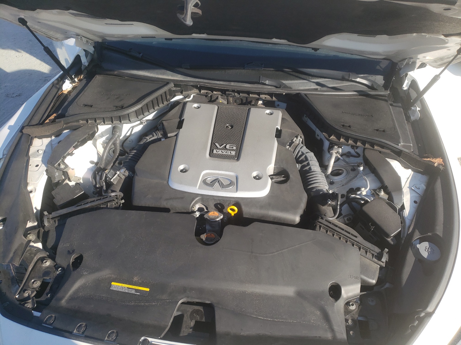 Photo 7 from auction – 2014 INFINITI Q50 BASE with VIN JN1BV7AR2EM696220