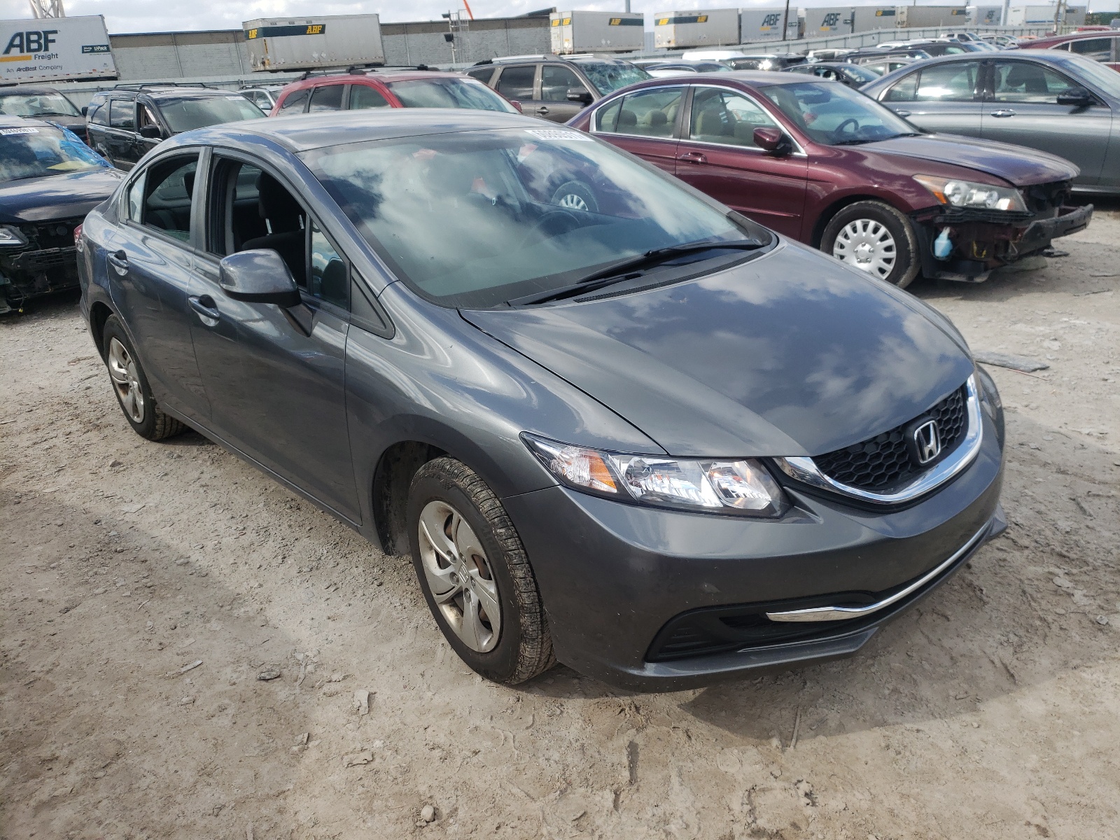 Photo 1 from auction – 2013 HONDA CIVIC LX with VIN 19XFB2F57DE052953