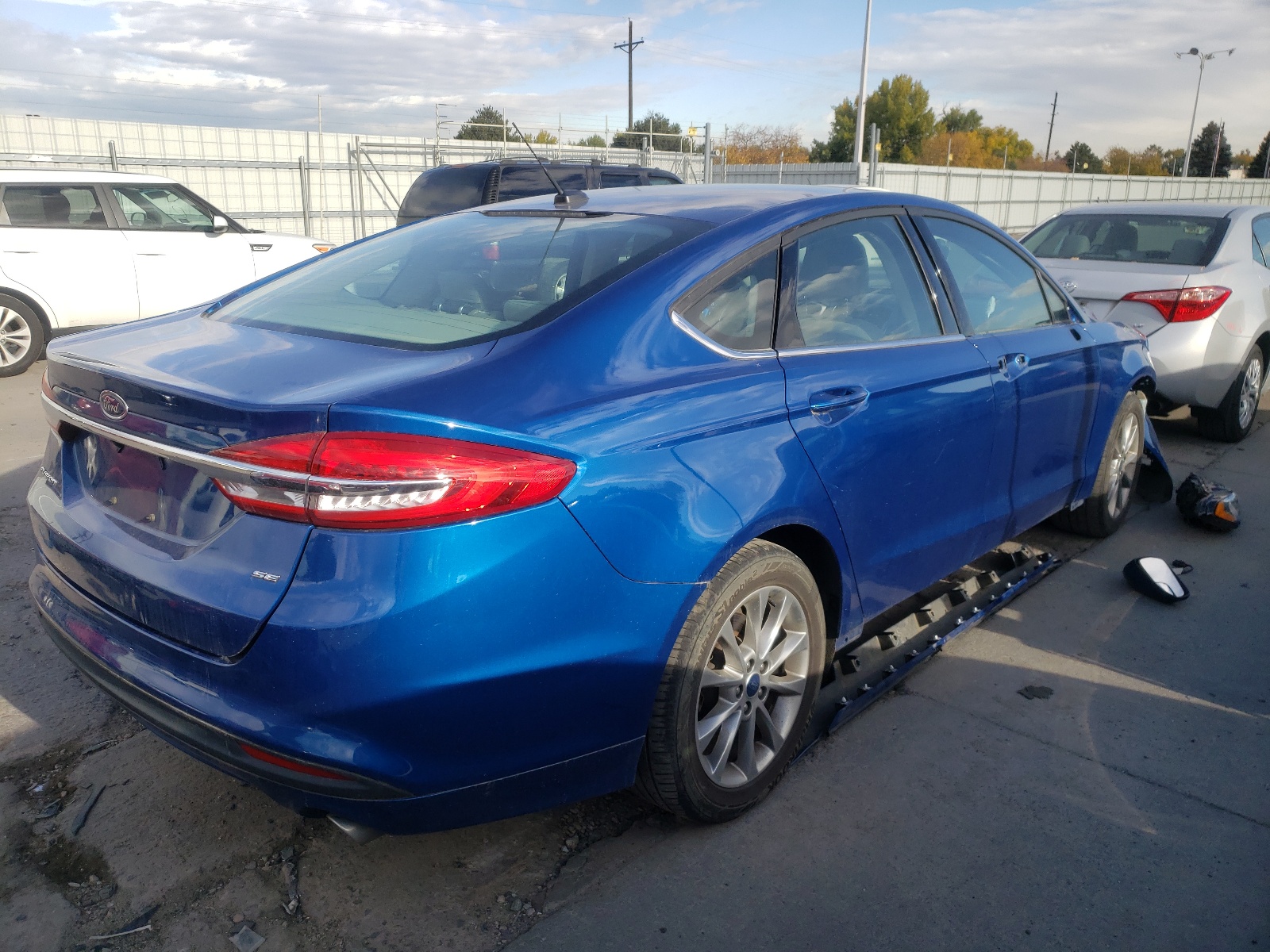 Photo 4 from auction – 2017 FORD FUSION SE with VIN 3FA6P0H71HR319366