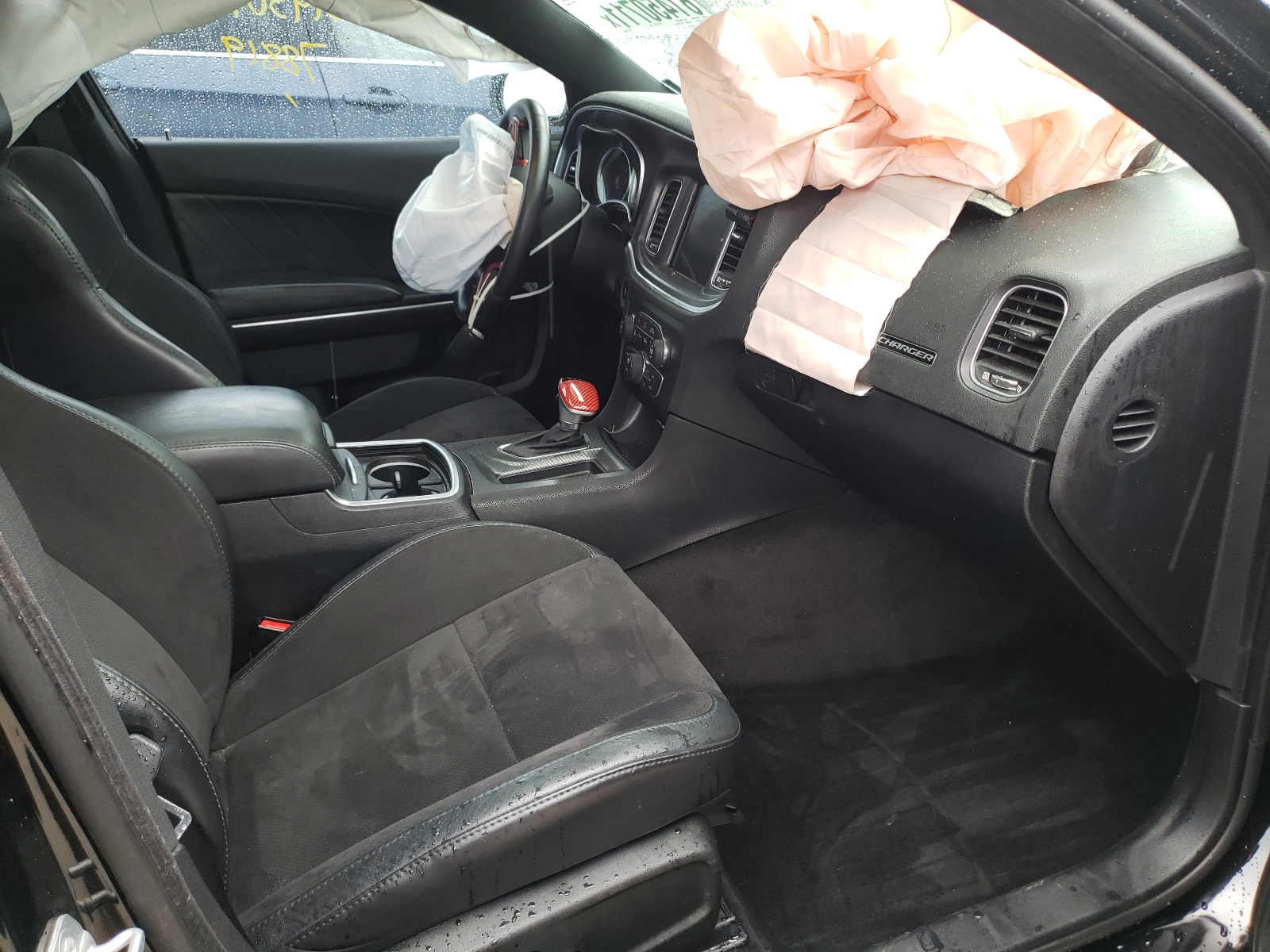 Photo 5 from auction – 2015 DODGE CHARGER R/ with VIN 2C3CDXCTXFH824855