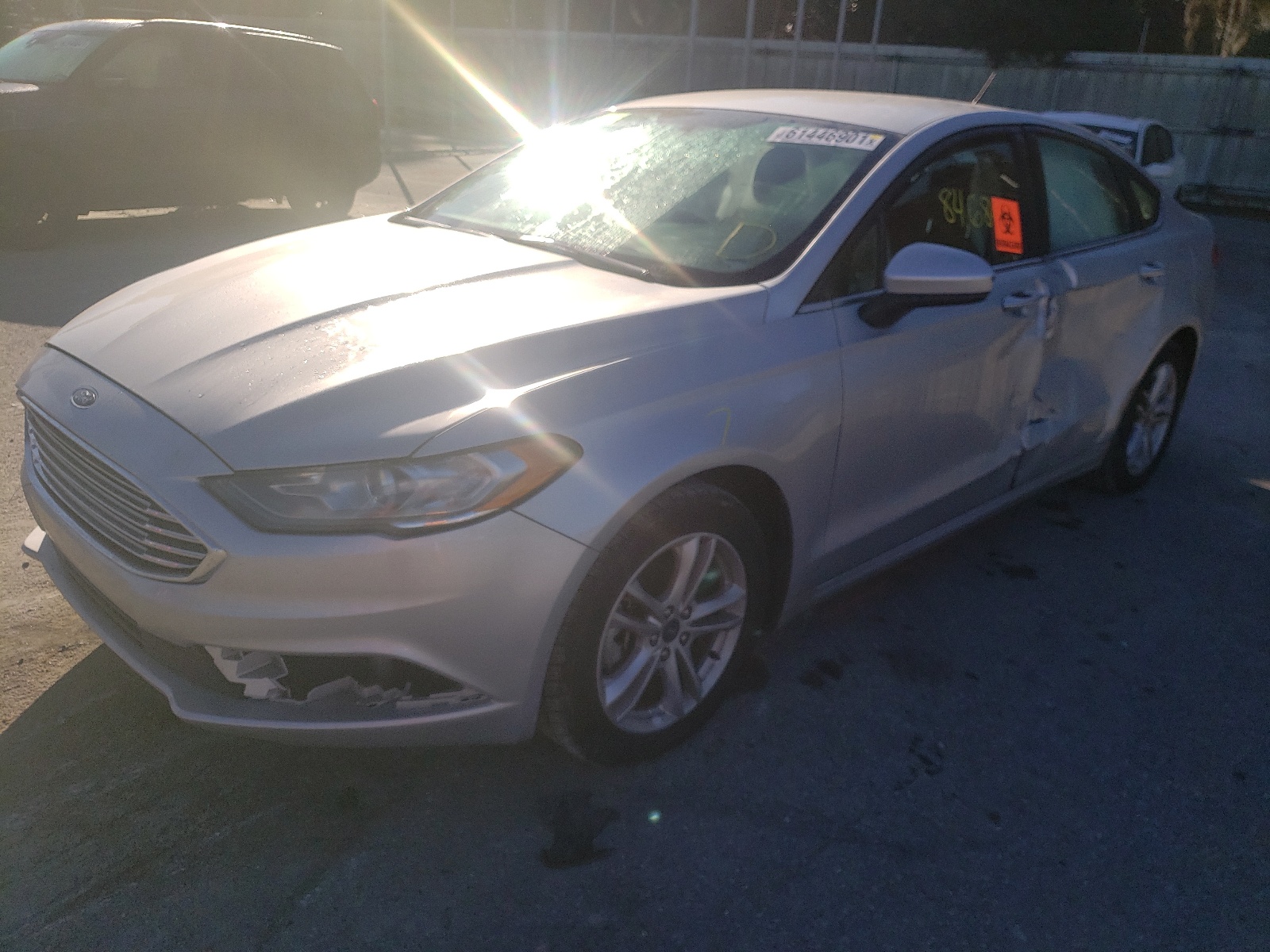 Photo 2 from auction – 2018 FORD FUSION SE with VIN 3FA6P0HD4JR228815