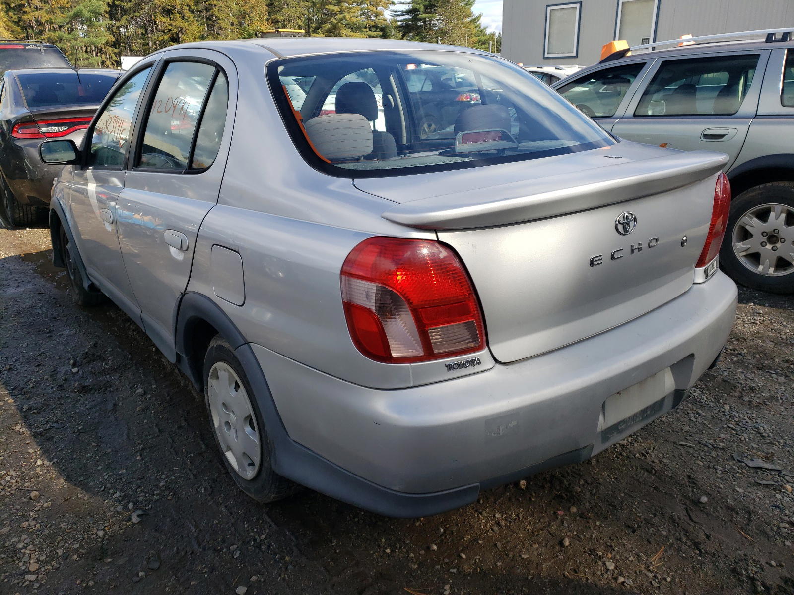 Photo 3 from auction – 2001 TOYOTA ECHO with VIN JTDBT123410121970