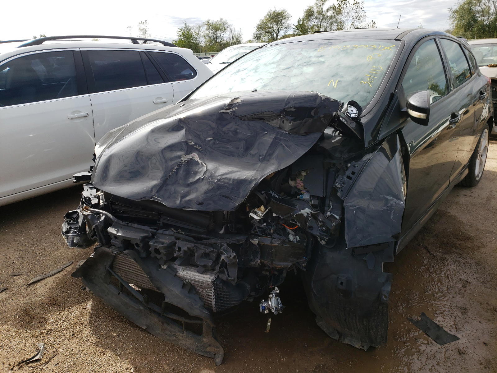 Photo 2 from auction – 2013 FORD FOCUS with VIN 1FADP3L90DL301113