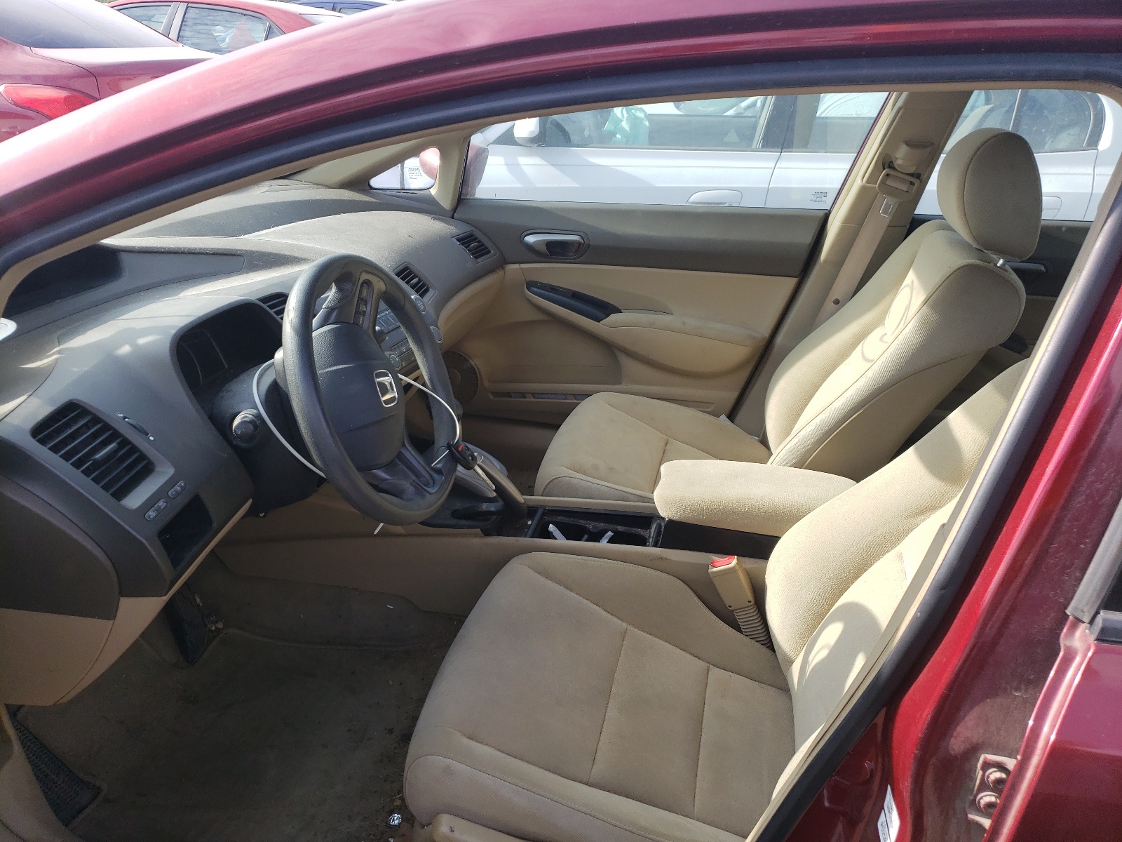 Photo 5 from auction – 2008 HONDA CIVIC LX with VIN 2HGFA16538H529645