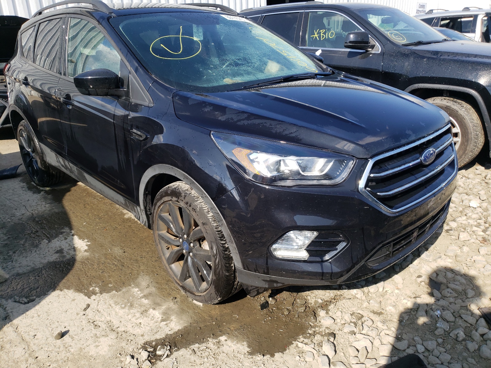 Photo 1 from auction – 2019 FORD ESCAPE SE with VIN 1FMCU9GD6KUB10346