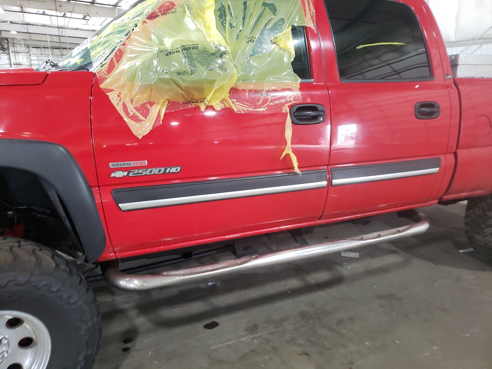 Photo 9 from auction – 2004 CHEVROLET SILVERADO with VIN 1GCHK23114F142101