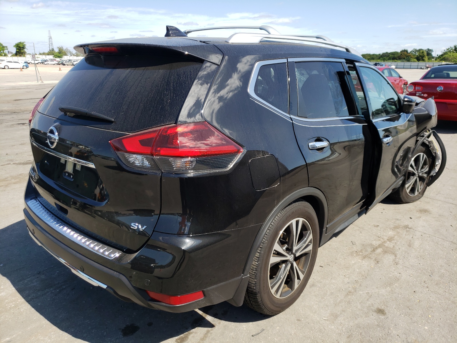 Photo 4 from auction – 2019 NISSAN ROGUE S with VIN JN8AT2MT7KW267989