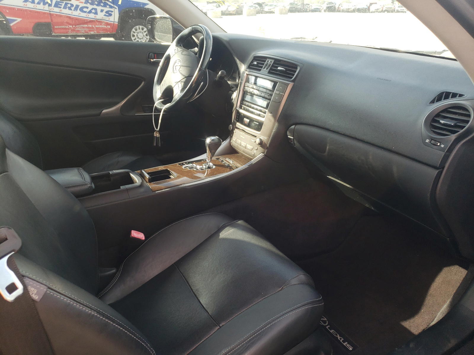 Photo 5 from auction – 2010 LEXUS IS 250 with VIN JTHFF2C20A2510080