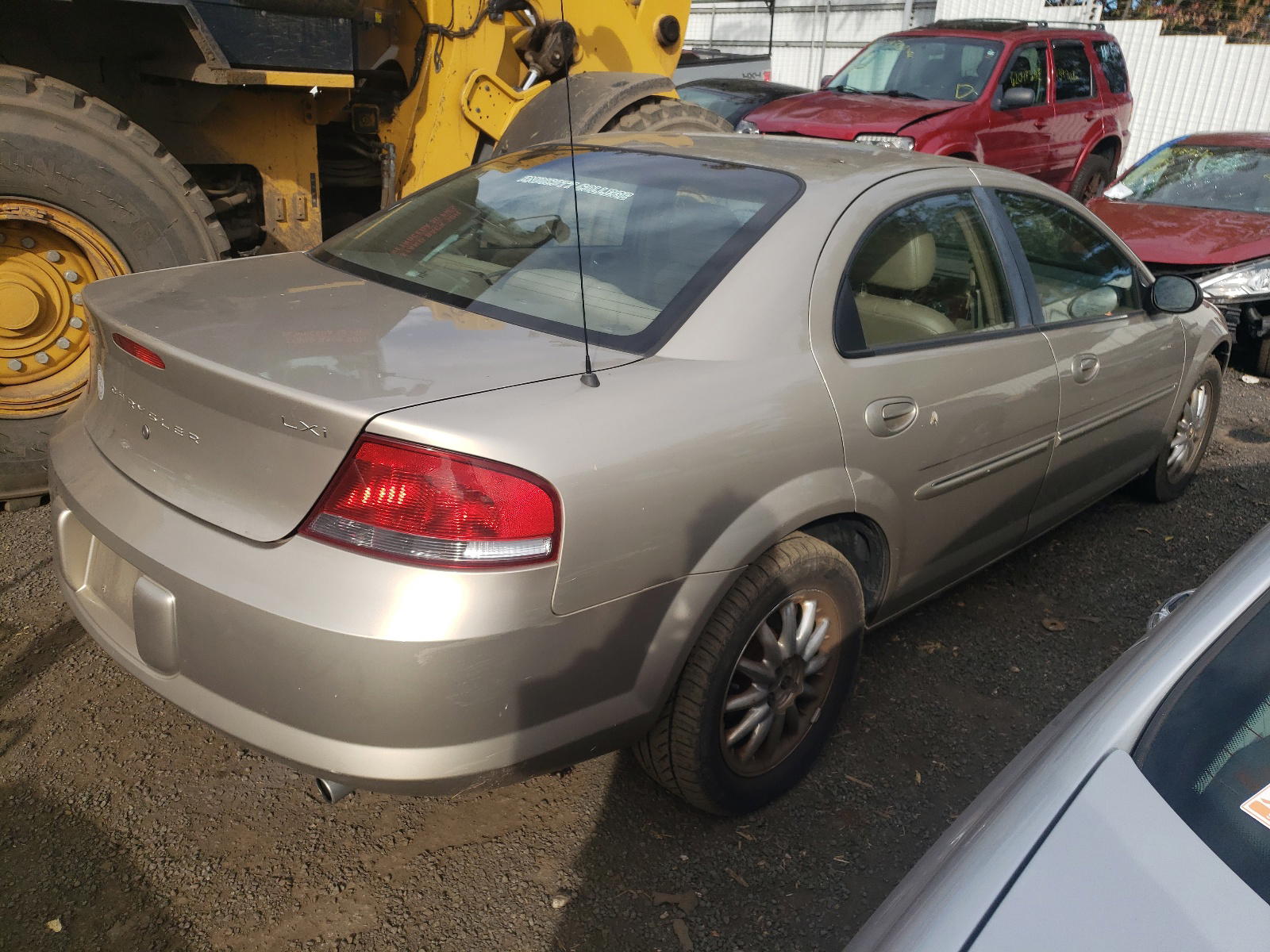 Photo 4 from auction – 2002 CHRYSLER SEBRING LX with VIN 1C3EL56R72N231908
