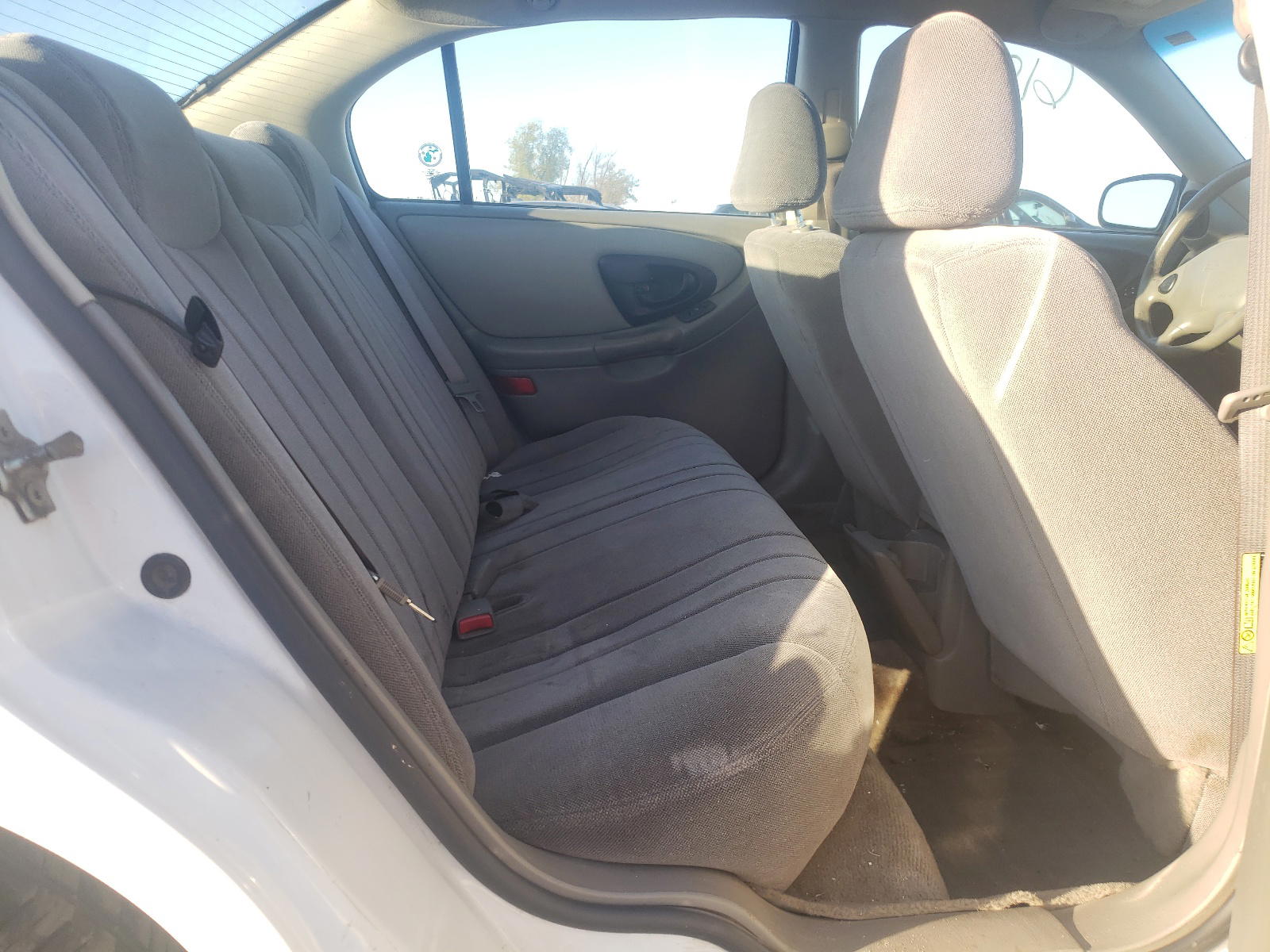 Photo 6 from auction – 2005 CHEVROLET CLASSIC with VIN 1G1ND52F05M250971