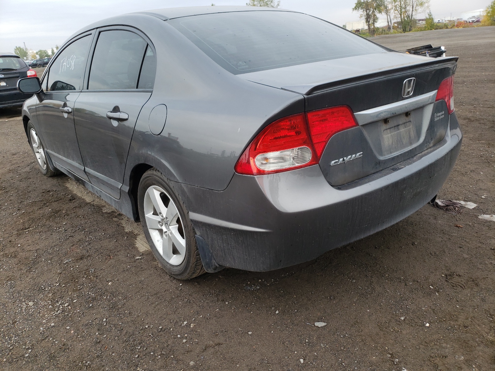 Photo 3 from auction – 2011 HONDA CIVIC LX-S with VIN 2HGFA1E69BH000072