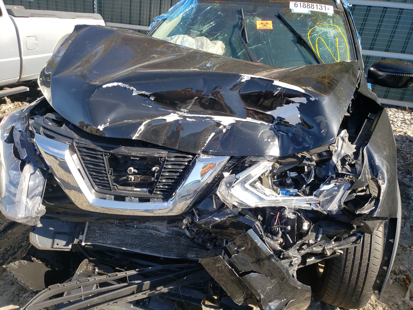 Photo 7 from auction – 2017 NISSAN ROGUE S with VIN KNMAT2MV4HP582295